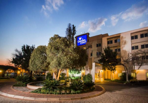 Отель Garden Court Eastgate  Йоханнесбург